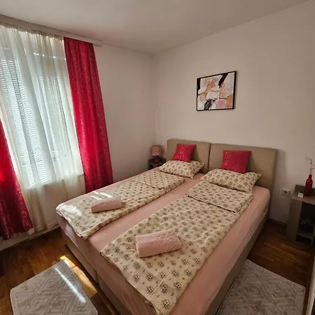 Lala Apartamento Saraievo